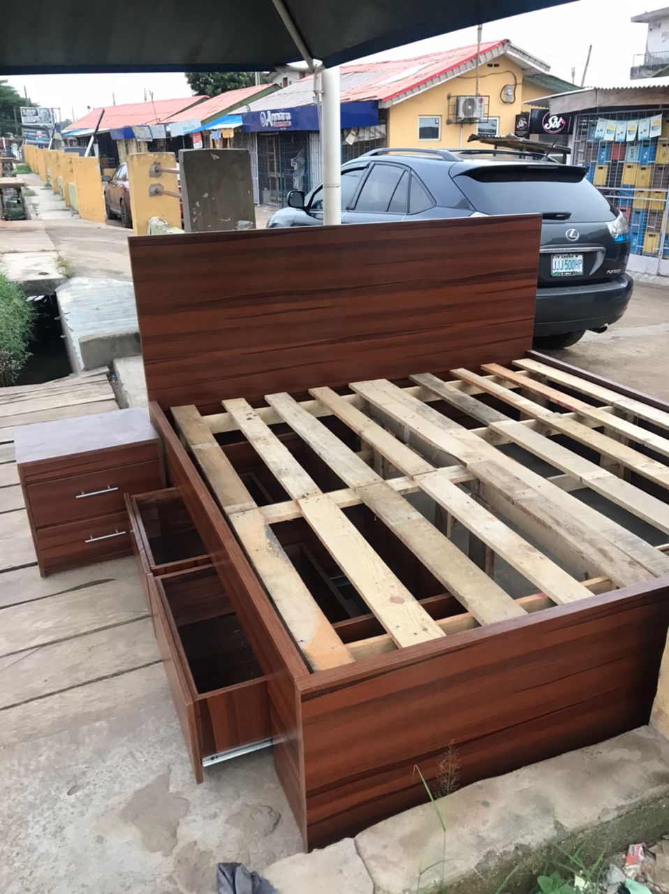 Luxury Platform Beds